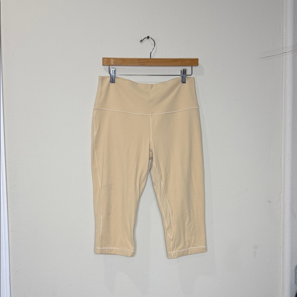 Lululemon Athletica Cream Cropped Leggings